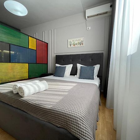 Myslym Shyri'S Apartments Tirana Exteriér fotografie