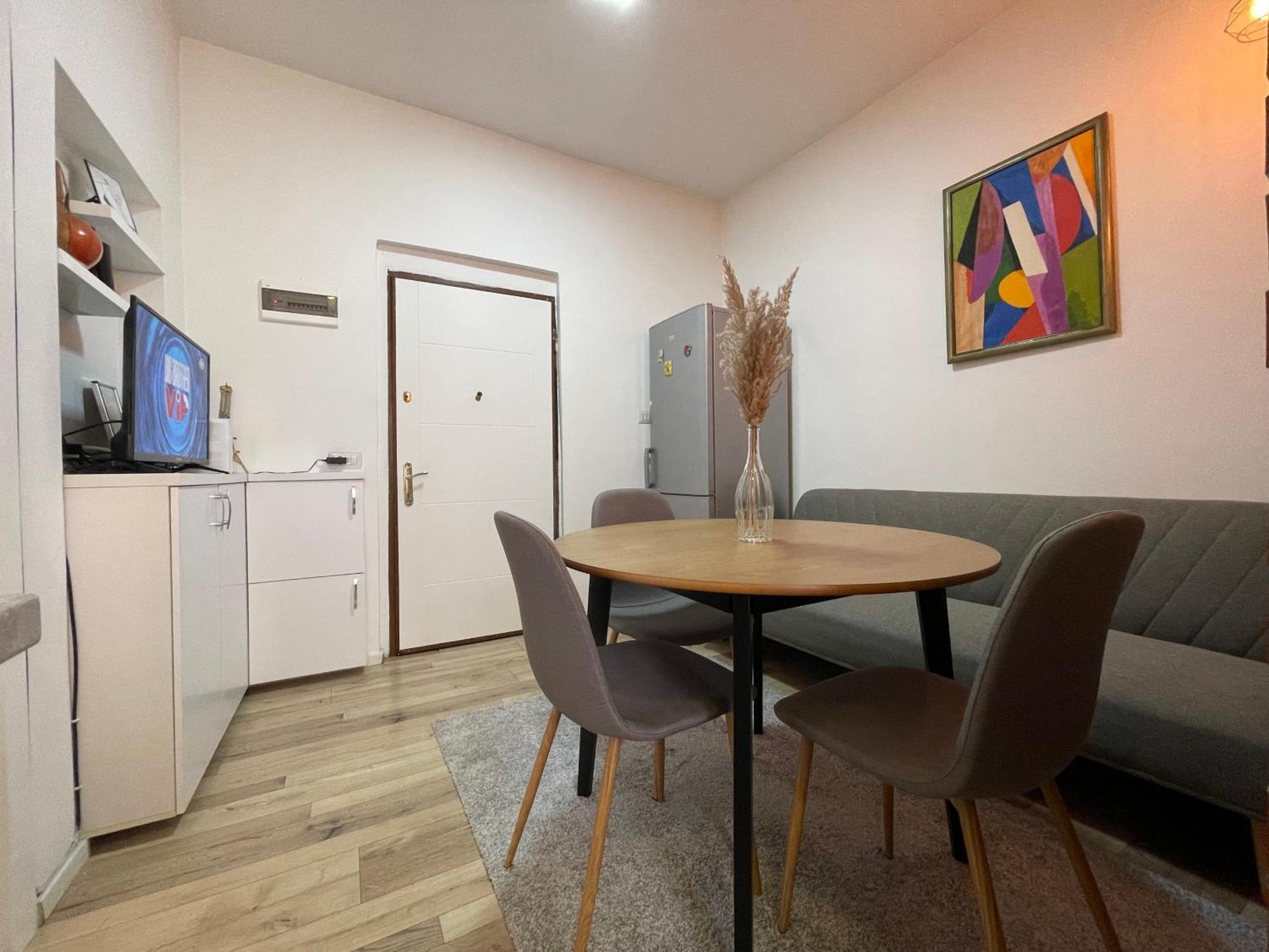 Myslym Shyri'S Apartments Tirana Pokoj fotografie